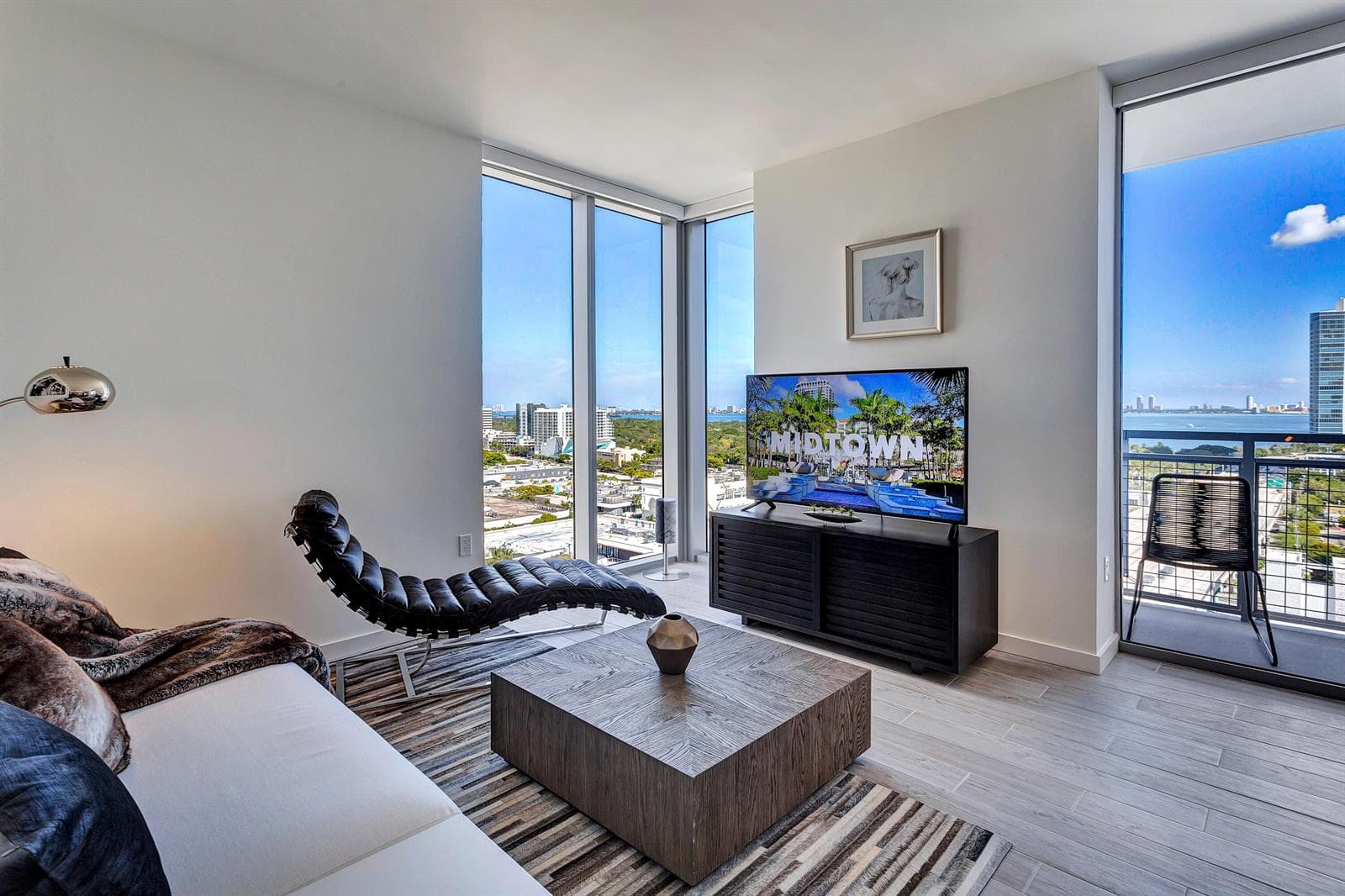 3635 NE 1st Avenue # 1013, Miami FL 33137 — 1