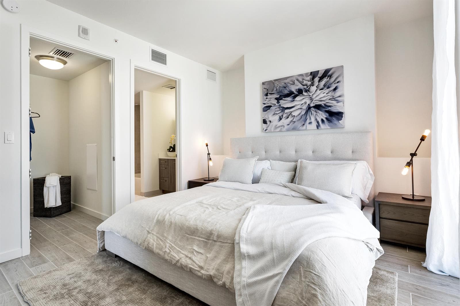 3635 NE 1st Avenue # 1013, Miami FL 33137 — 11