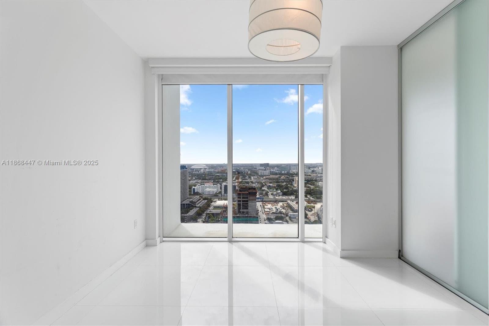 1040 Biscayne Blvd # 3106, Miami FL 33132 — 23