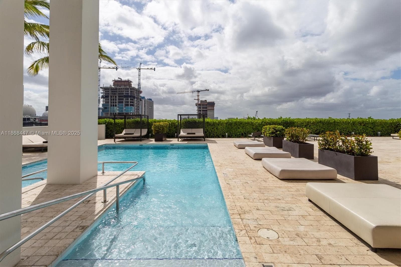 1040 Biscayne Blvd # 3106, Miami FL 33132 — 31
