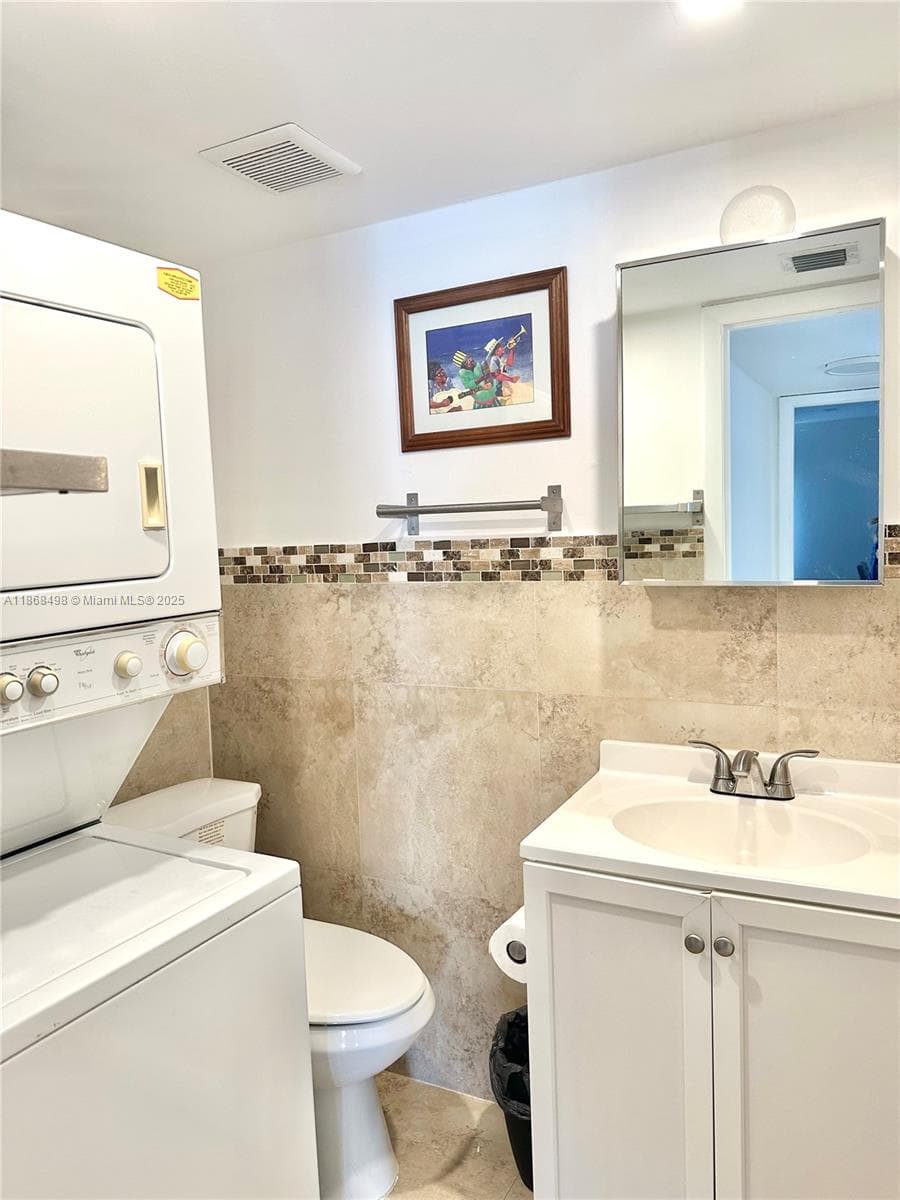 3545 NE 167th St # 505, North Miami Beach FL 33160 — 18