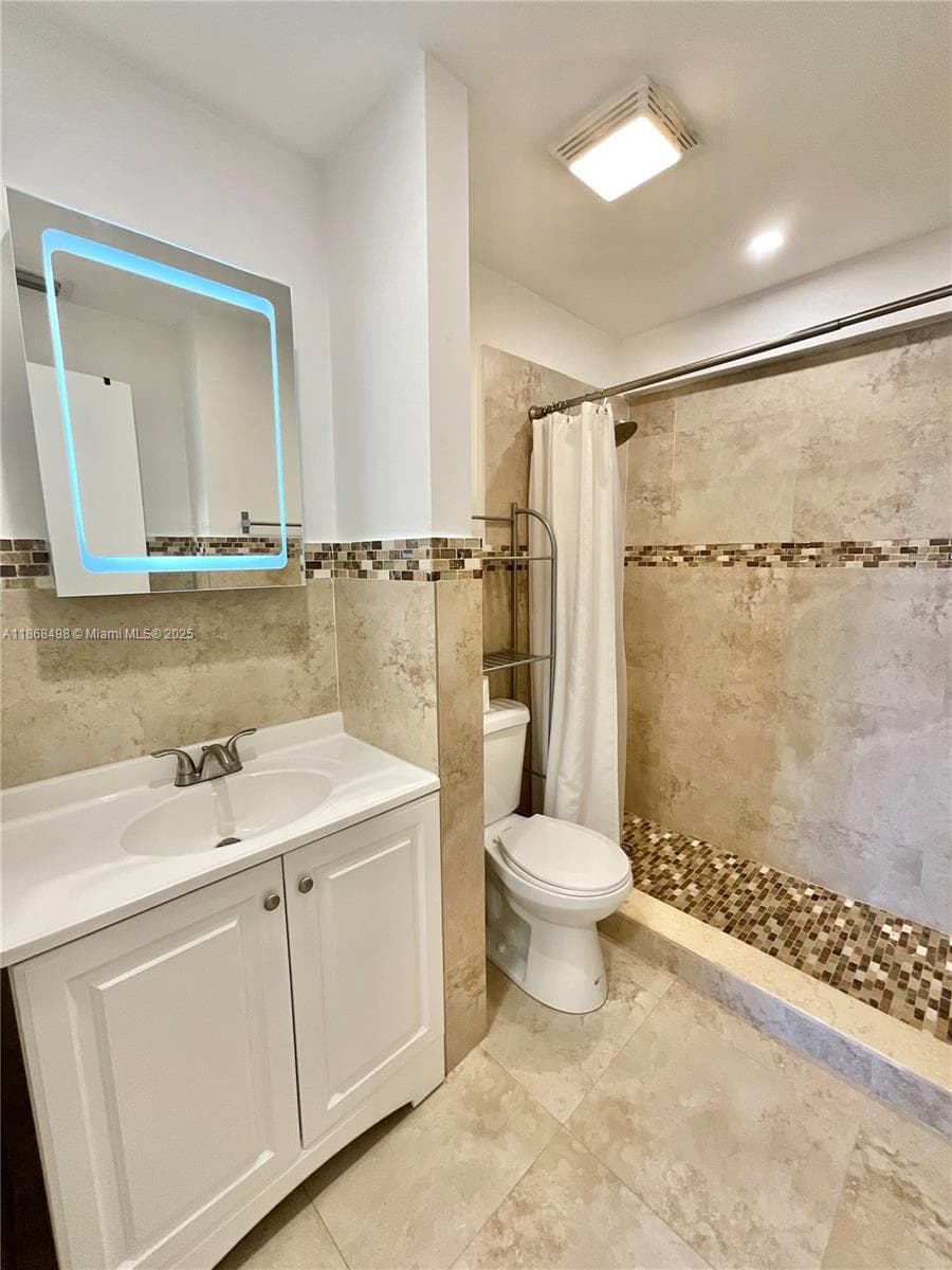 3545 NE 167th St # 505, North Miami Beach FL 33160 — 15