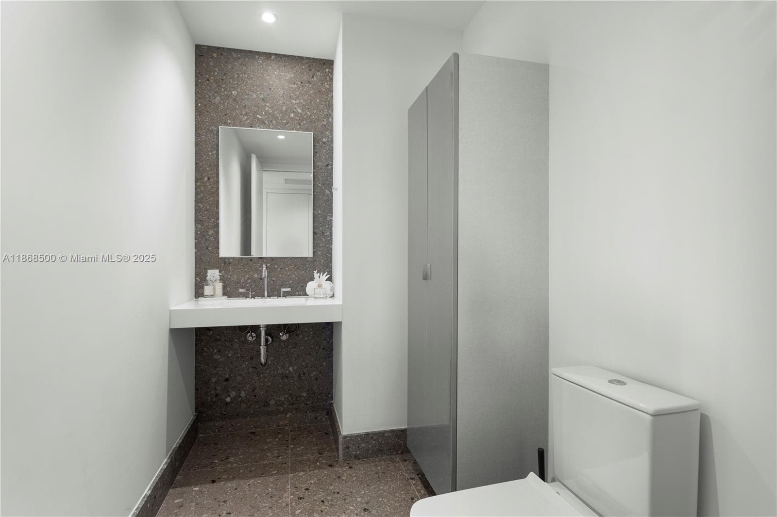 8701 Collins Ave # 604, Miami Beach FL 33154 — 27