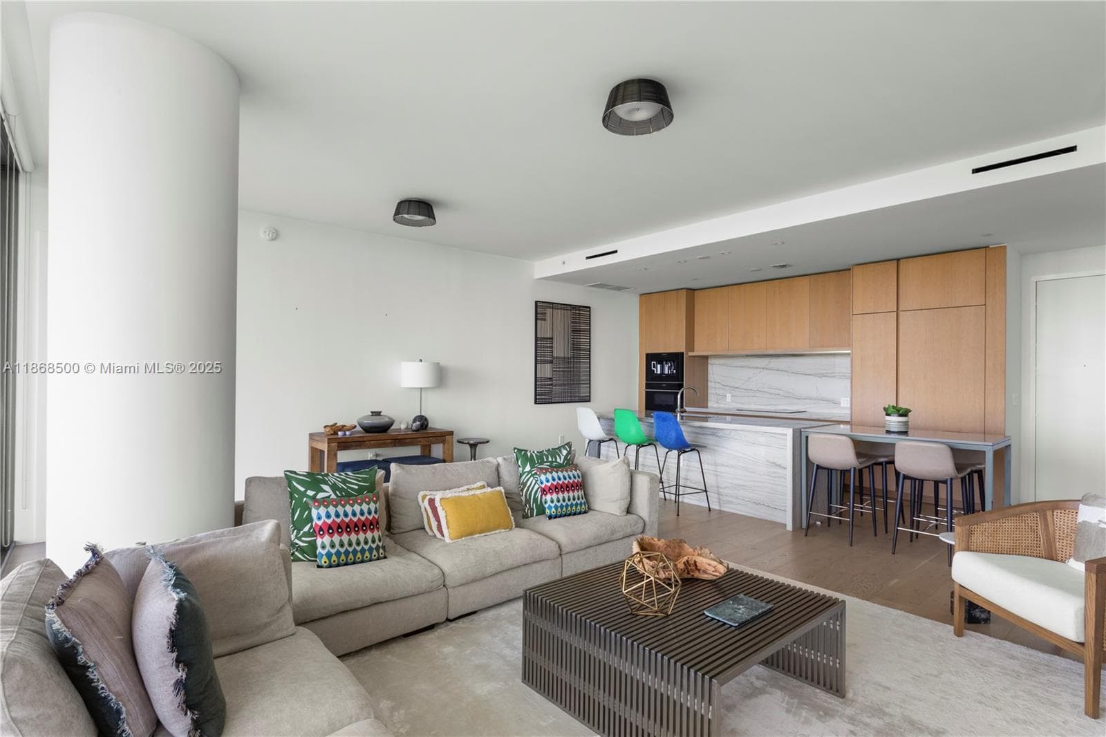 8701 Collins Ave # 604, Miami Beach FL 33154 — 7