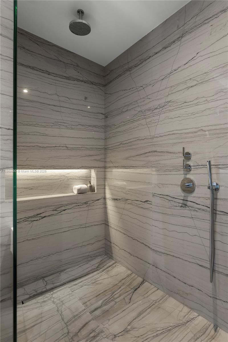 8701 Collins Ave # 604, Miami Beach FL 33154 — 20