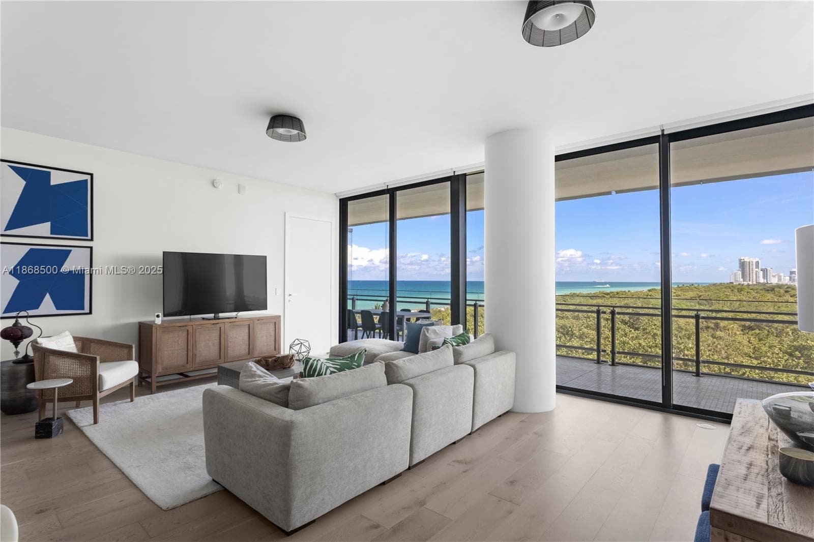 8701 Collins Ave # 604, Miami Beach FL 33154 — 10