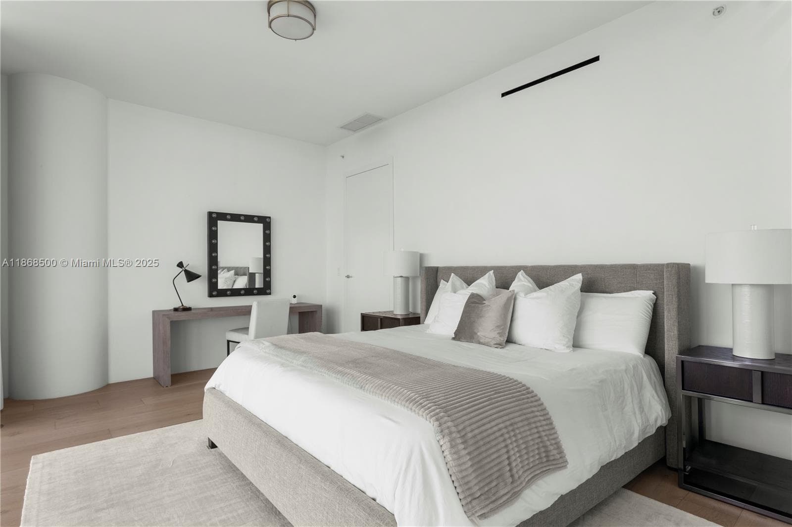 8701 Collins Ave # 604, Miami Beach FL 33154 — 14