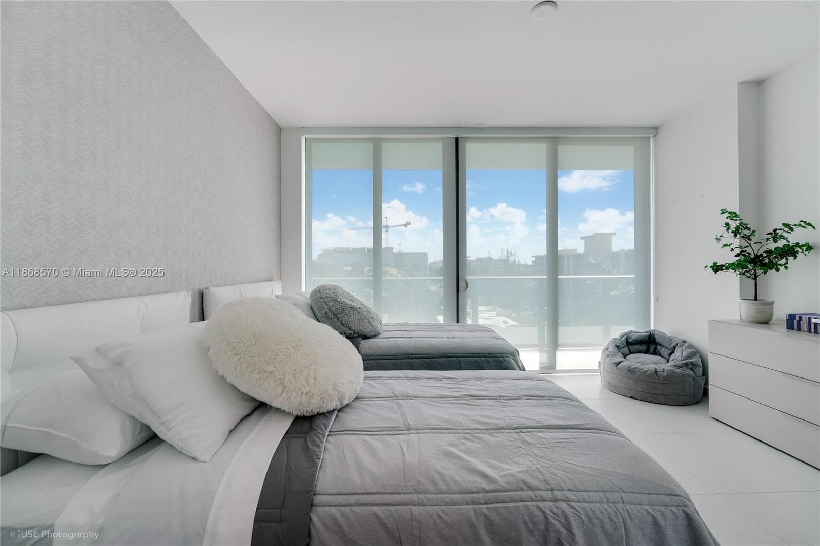 9901 W Bay Harbor Dr # 406, Bal Harbour FL 33154 — 31