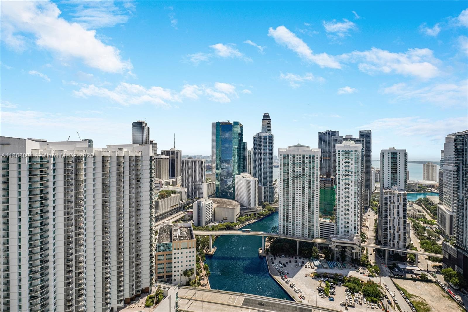 92 SW 3rd St # 4312, Miami FL 33130 — 20