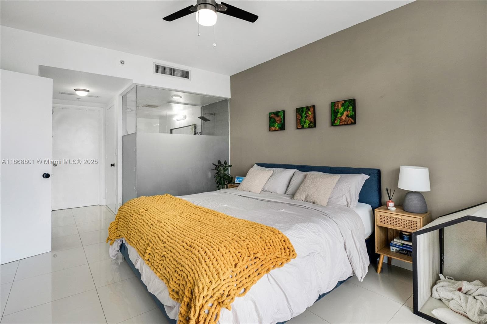 92 SW 3rd St # 4312, Miami FL 33130 — 9