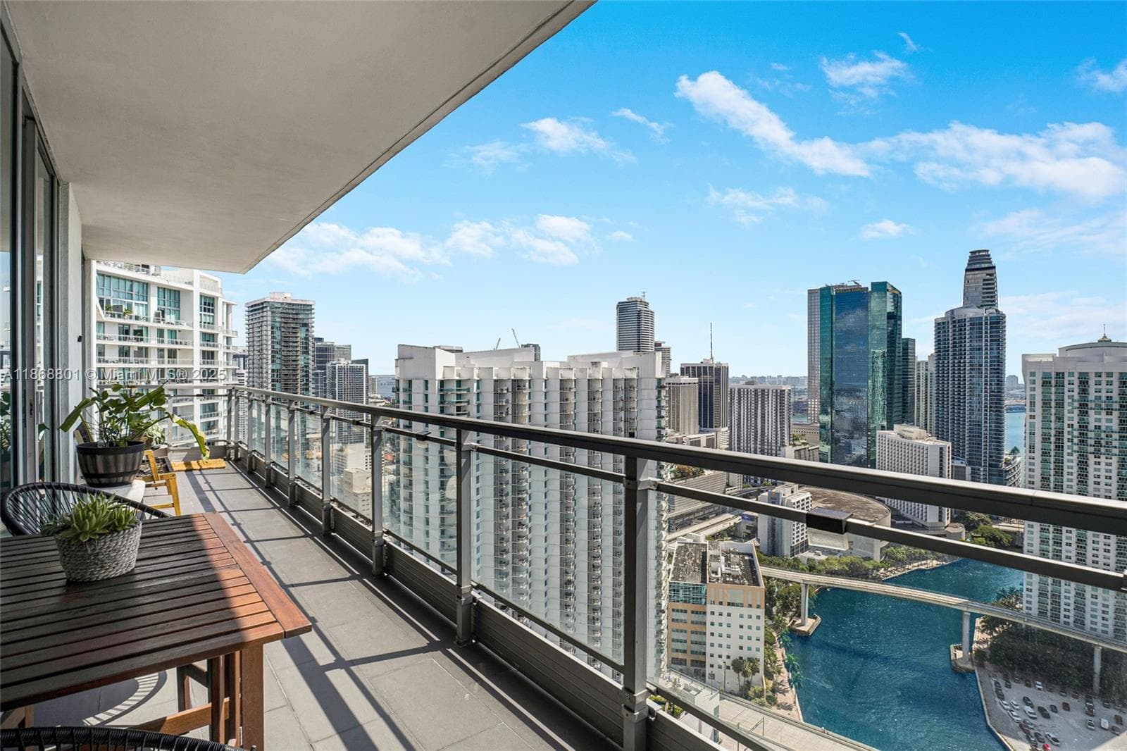 92 SW 3rd St # 4312, Miami FL 33130 — 19