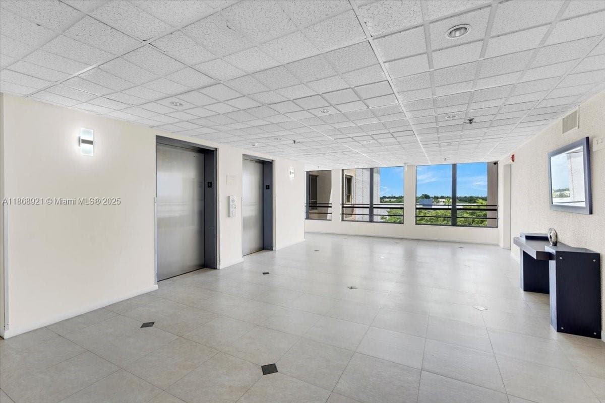 900 NE 195th Street # 607, Miami FL 33179 — 6