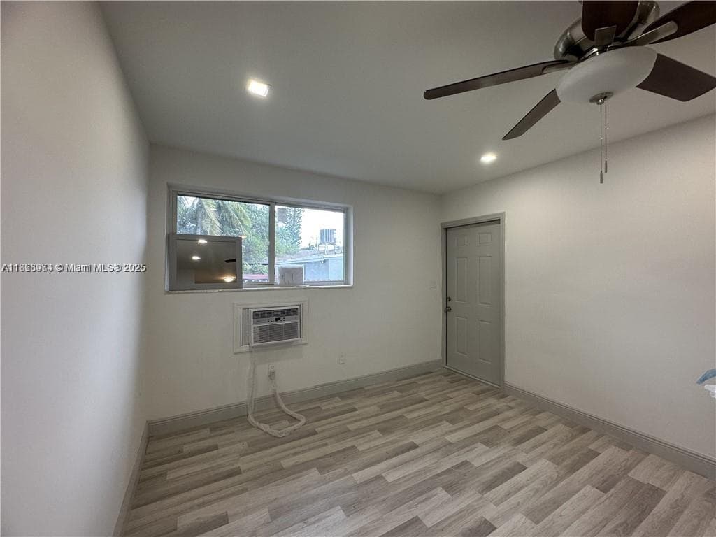 1255 NE 110th Ter, Miami FL 33161 — 10