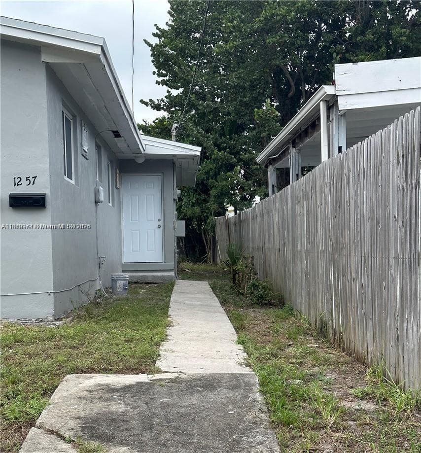 1255 NE 110th Ter, Miami FL 33161 — 14