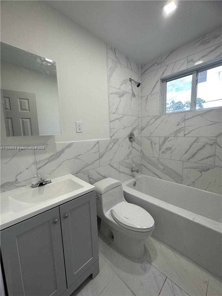 1255 NE 110th Ter, Miami FL 33161 — 11