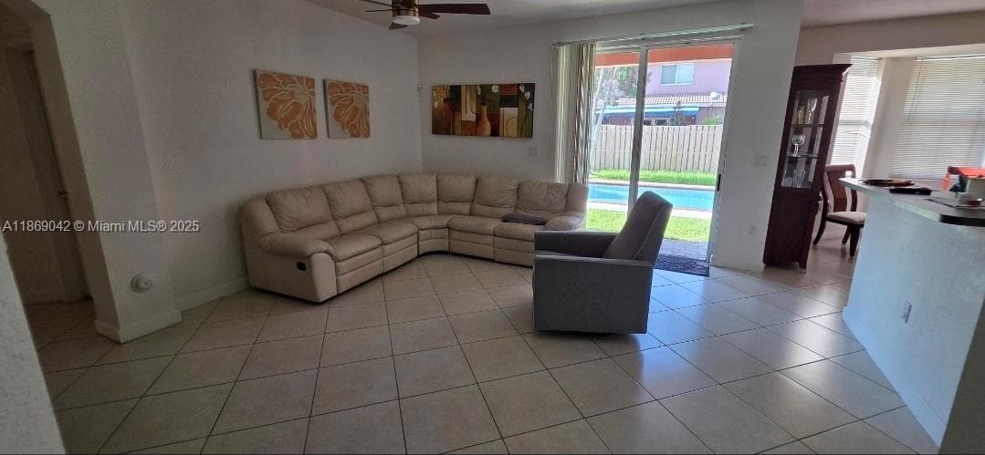 16448 SW 67th Ter, Miami FL 33193 — 12