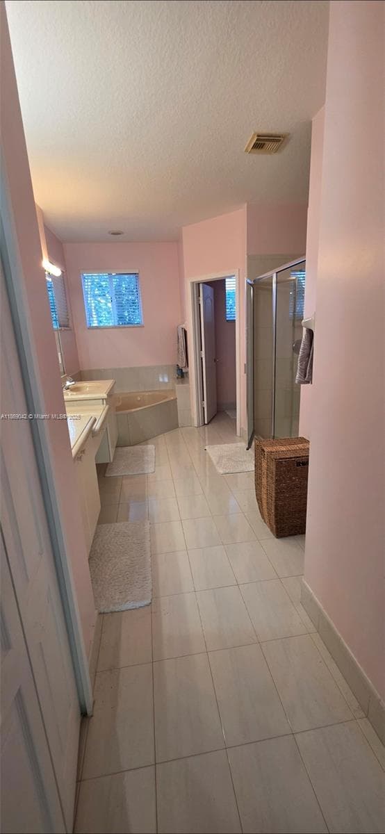 16448 SW 67th Ter, Miami FL 33193 — 32