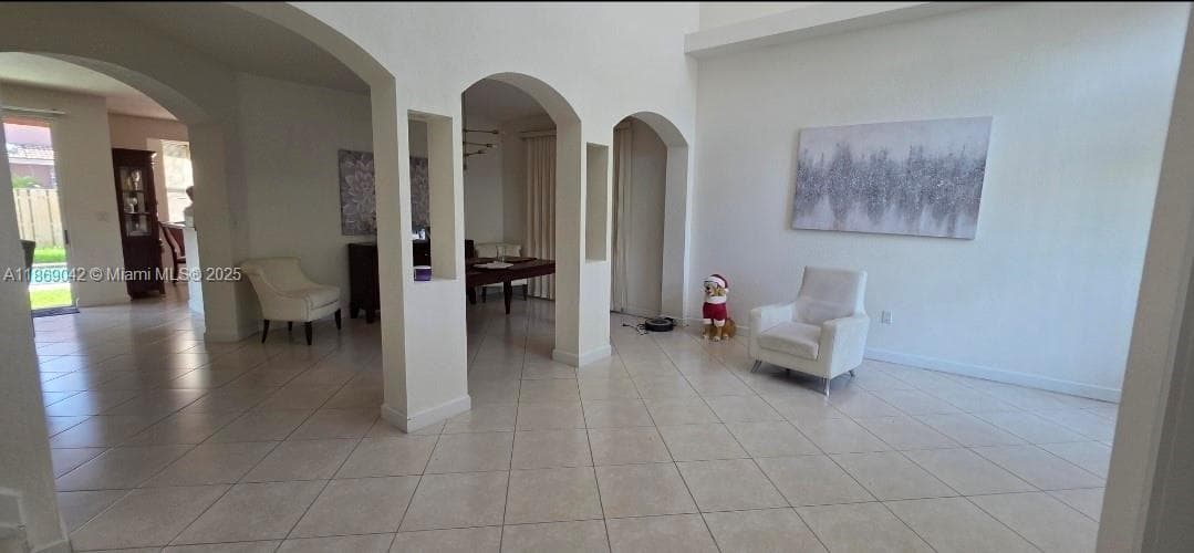 16448 SW 67th Ter, Miami FL 33193 — 5