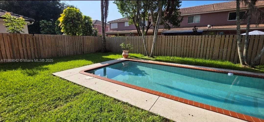 16448 SW 67th Ter, Miami FL 33193 — 49