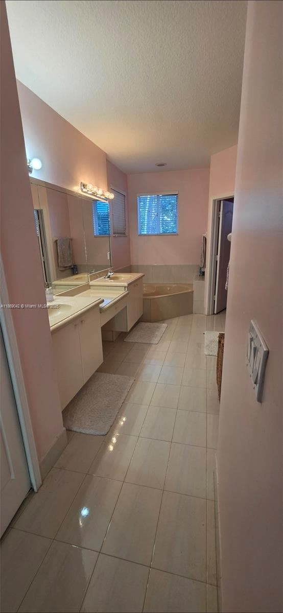 16448 SW 67th Ter, Miami FL 33193 — 37