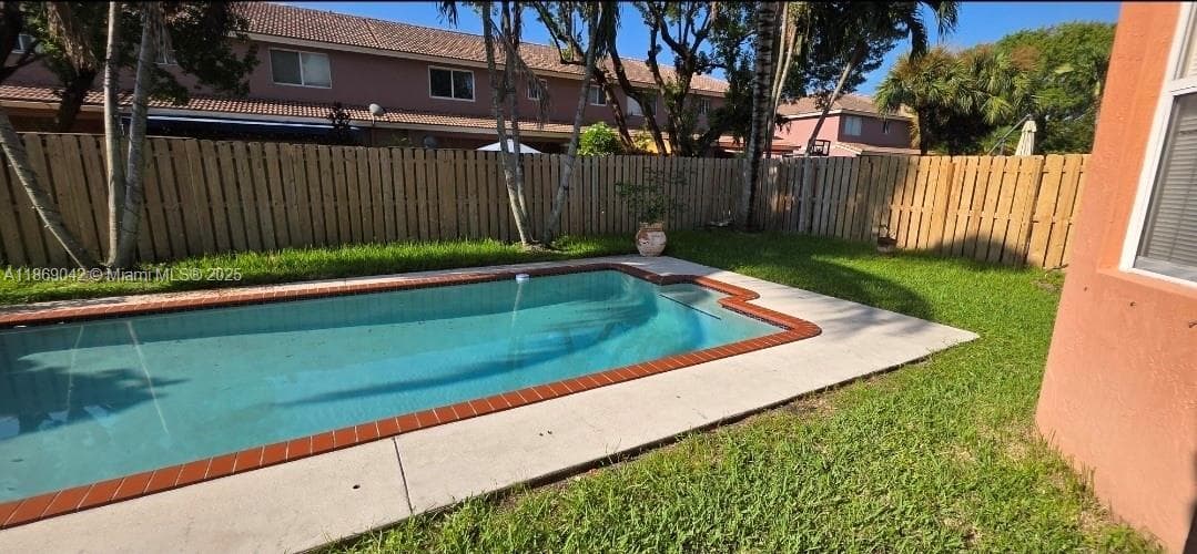 16448 SW 67th Ter, Miami FL 33193 — 48