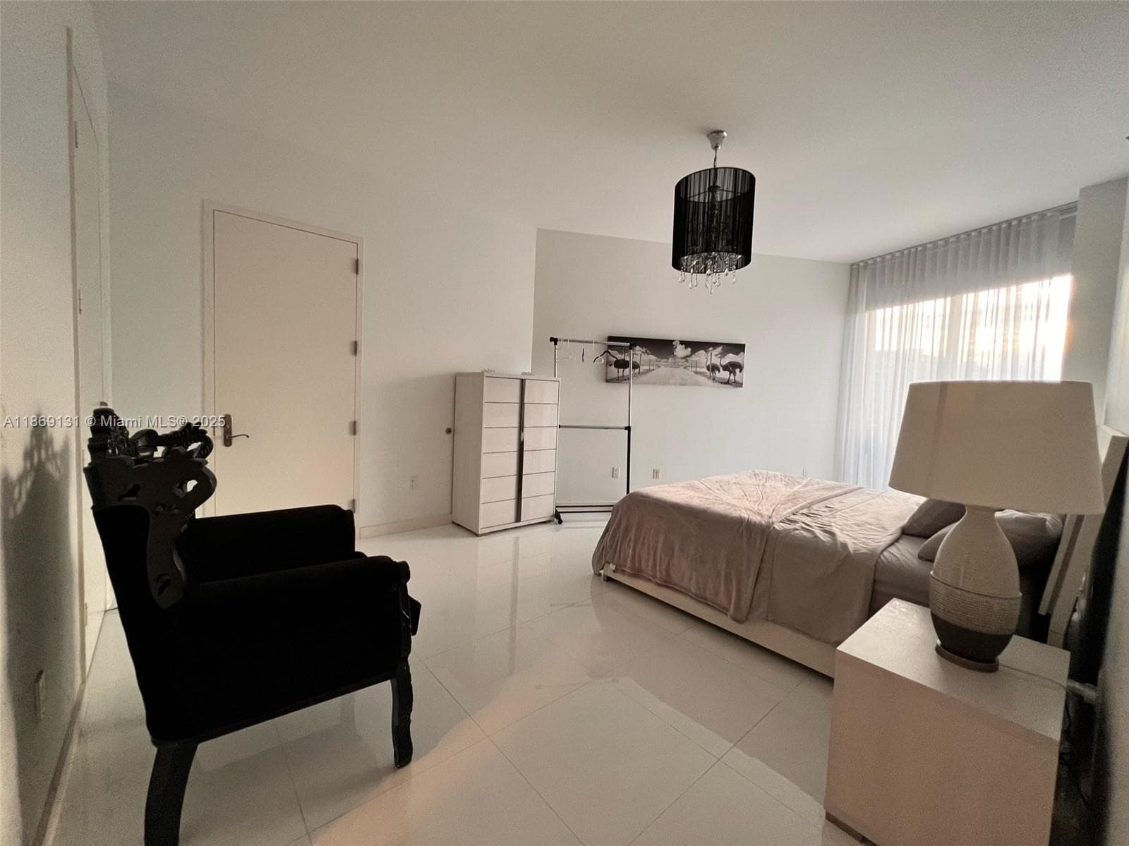 15811 Collins Ave # 605, Sunny Isles Beach FL 33160 — 17