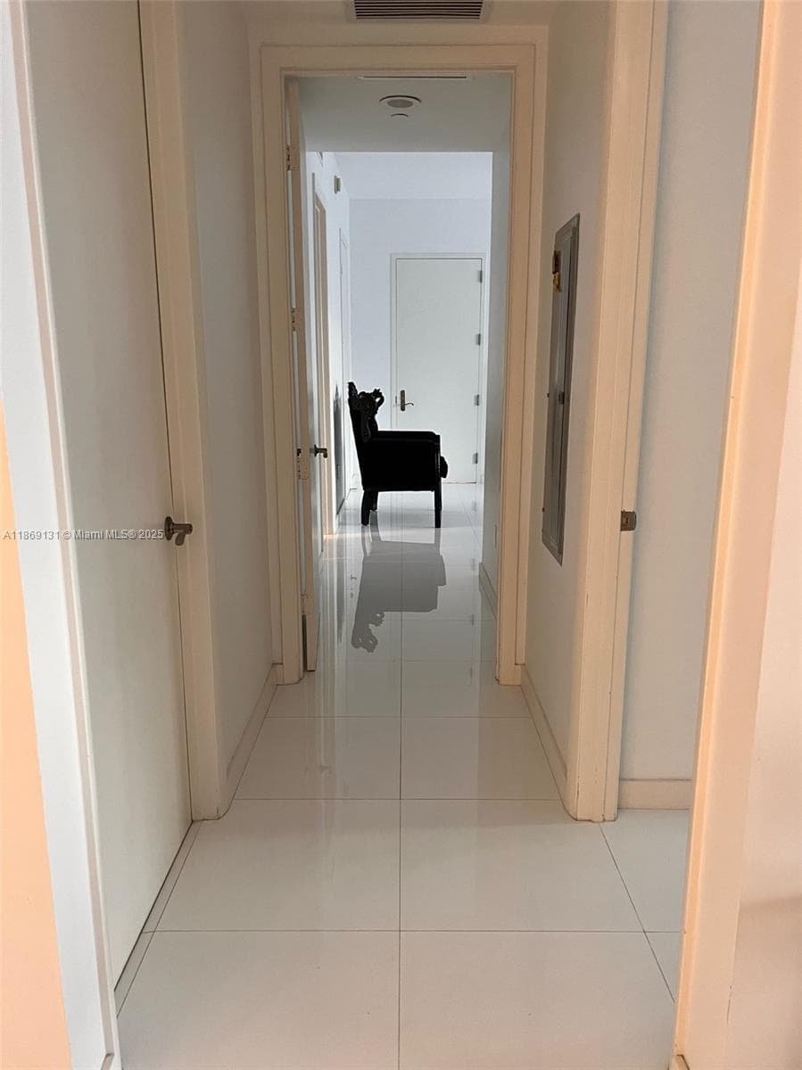 15811 Collins Ave # 605, Sunny Isles Beach FL 33160 — 16