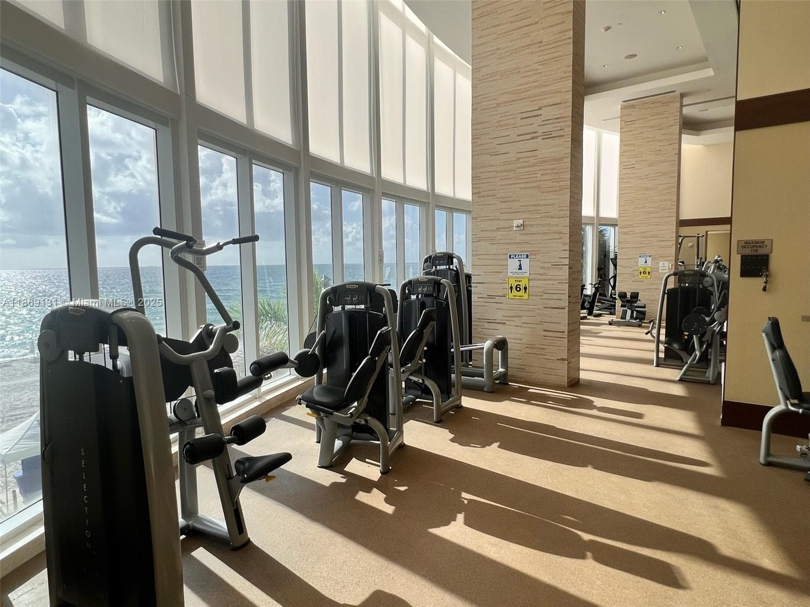 15811 Collins Ave # 605, Sunny Isles Beach FL 33160 — 32