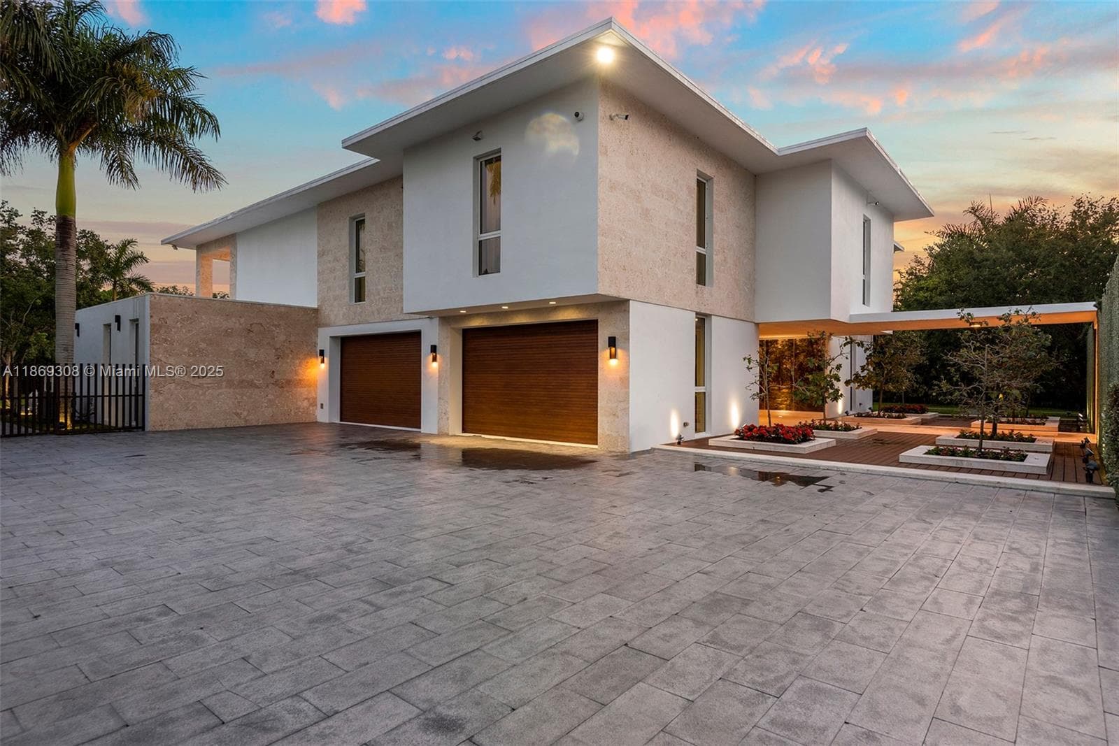 7450 SW 102nd St, Pinecrest FL 33156 — 51
