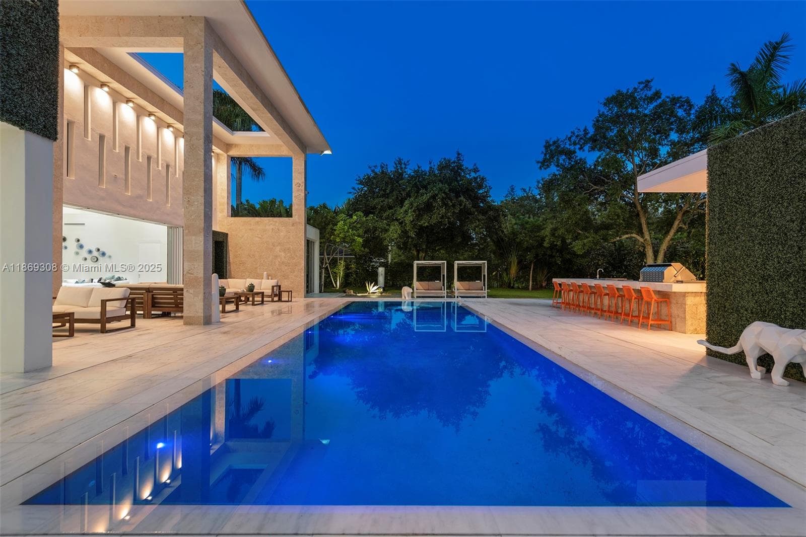 7450 SW 102nd St, Pinecrest FL 33156 — 48
