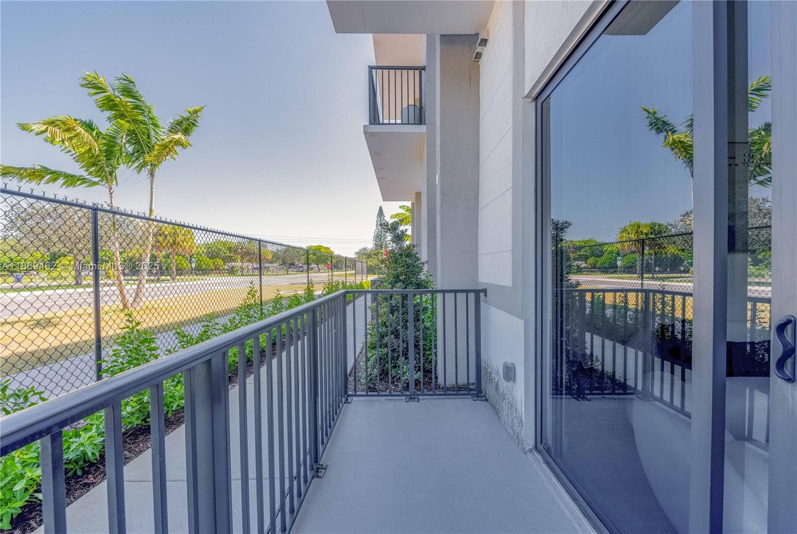 1080 NE 215th St # 403, Unincorporated Dade County FL 33179 — 9