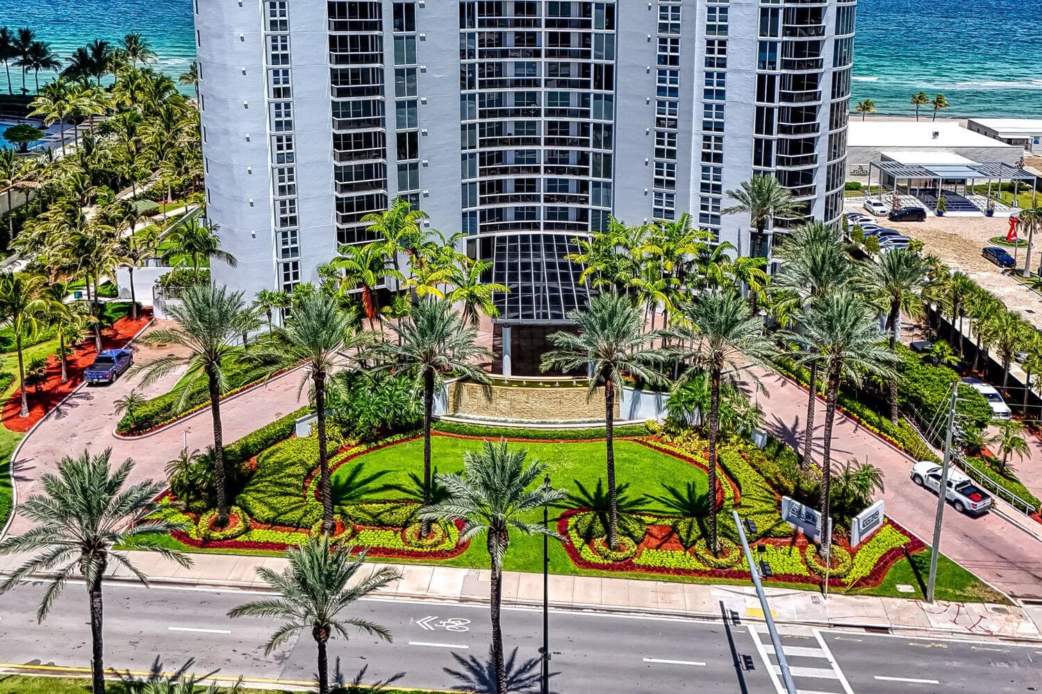 18911 Collins Avenue, Sunny Isles Beach FL 33160 — 84