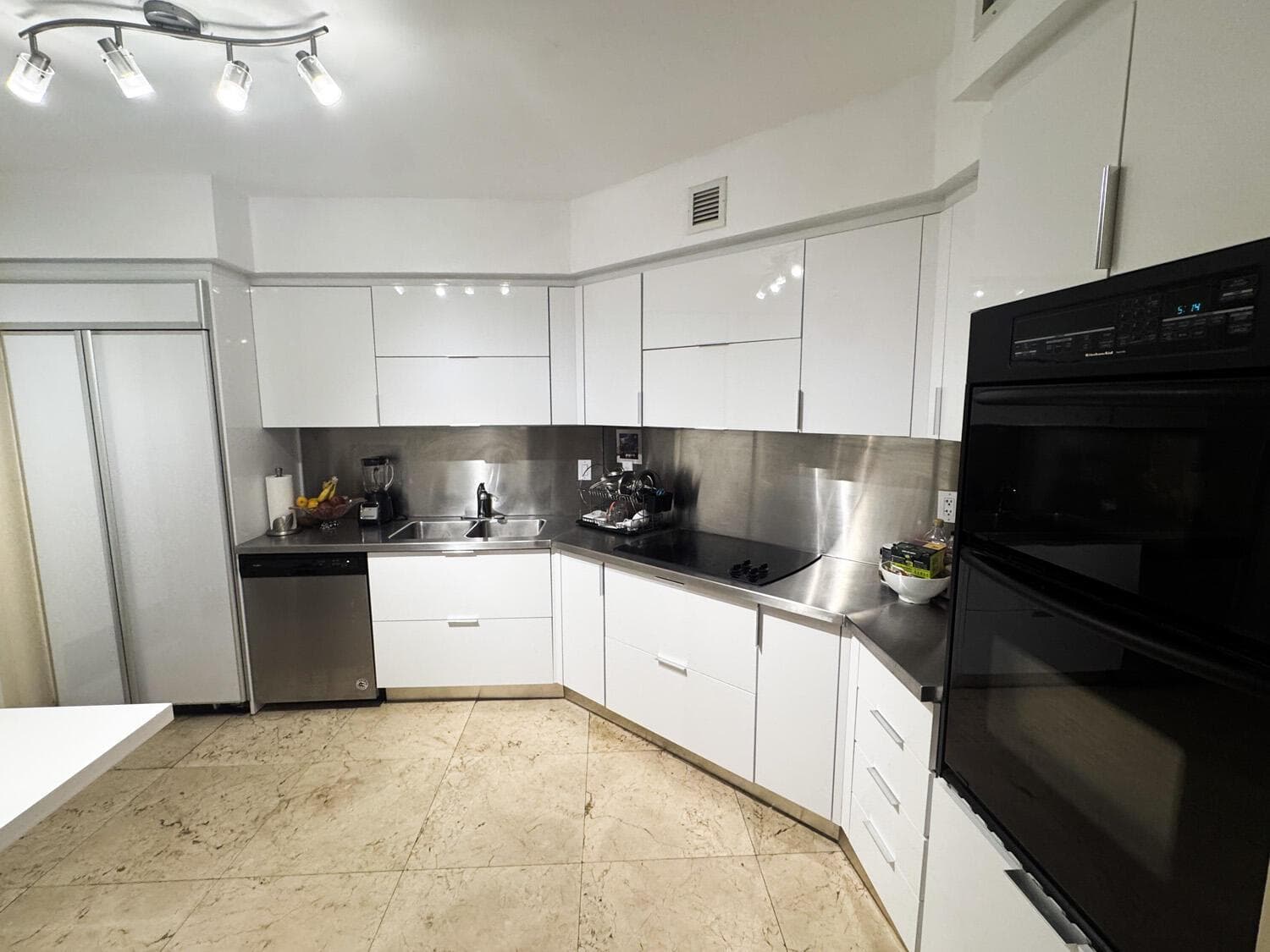 18911 Collins Avenue, Sunny Isles Beach FL 33160 — 28