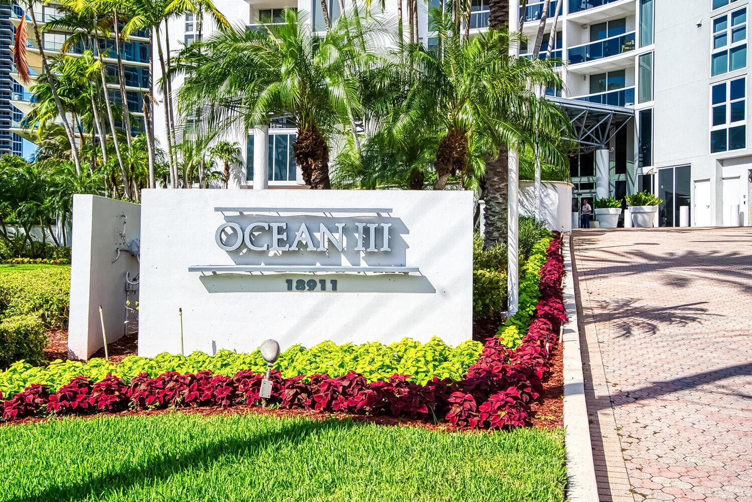 18911 Collins Avenue, Sunny Isles Beach FL 33160 — 9