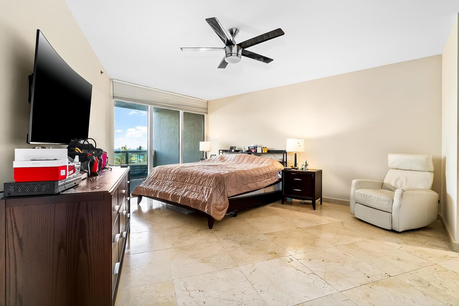 18911 Collins Avenue, Sunny Isles Beach FL 33160 — 49