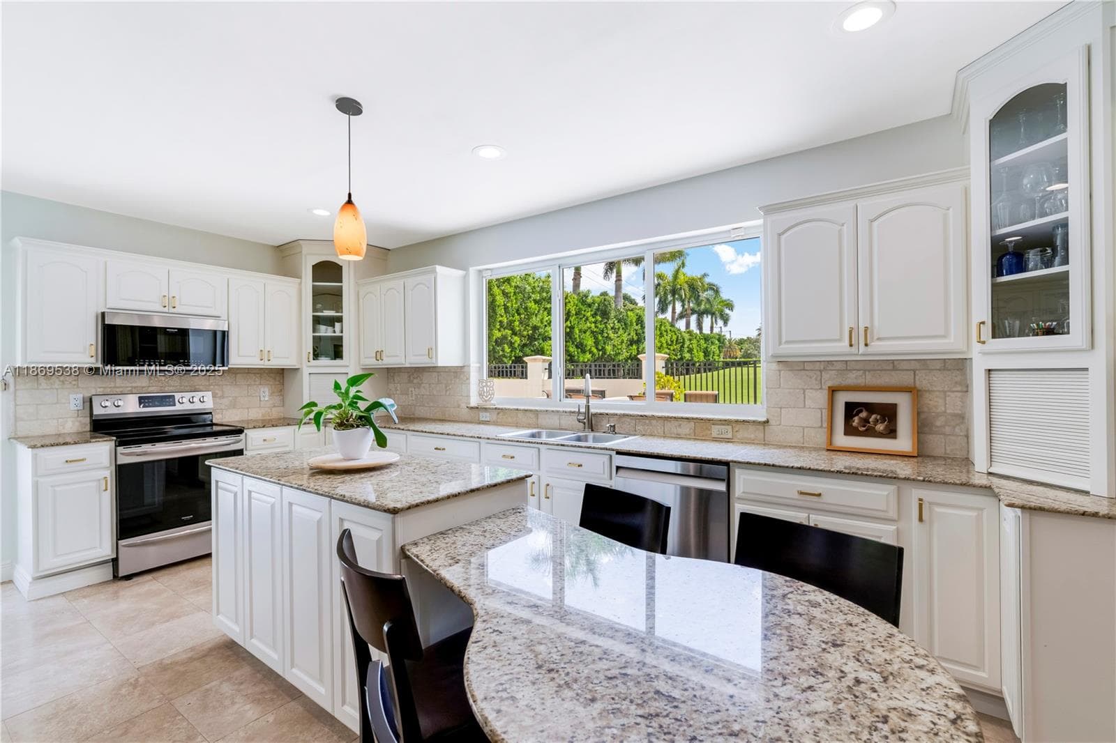 4001 Santa Maria St, Coral Gables FL 33146 — 12
