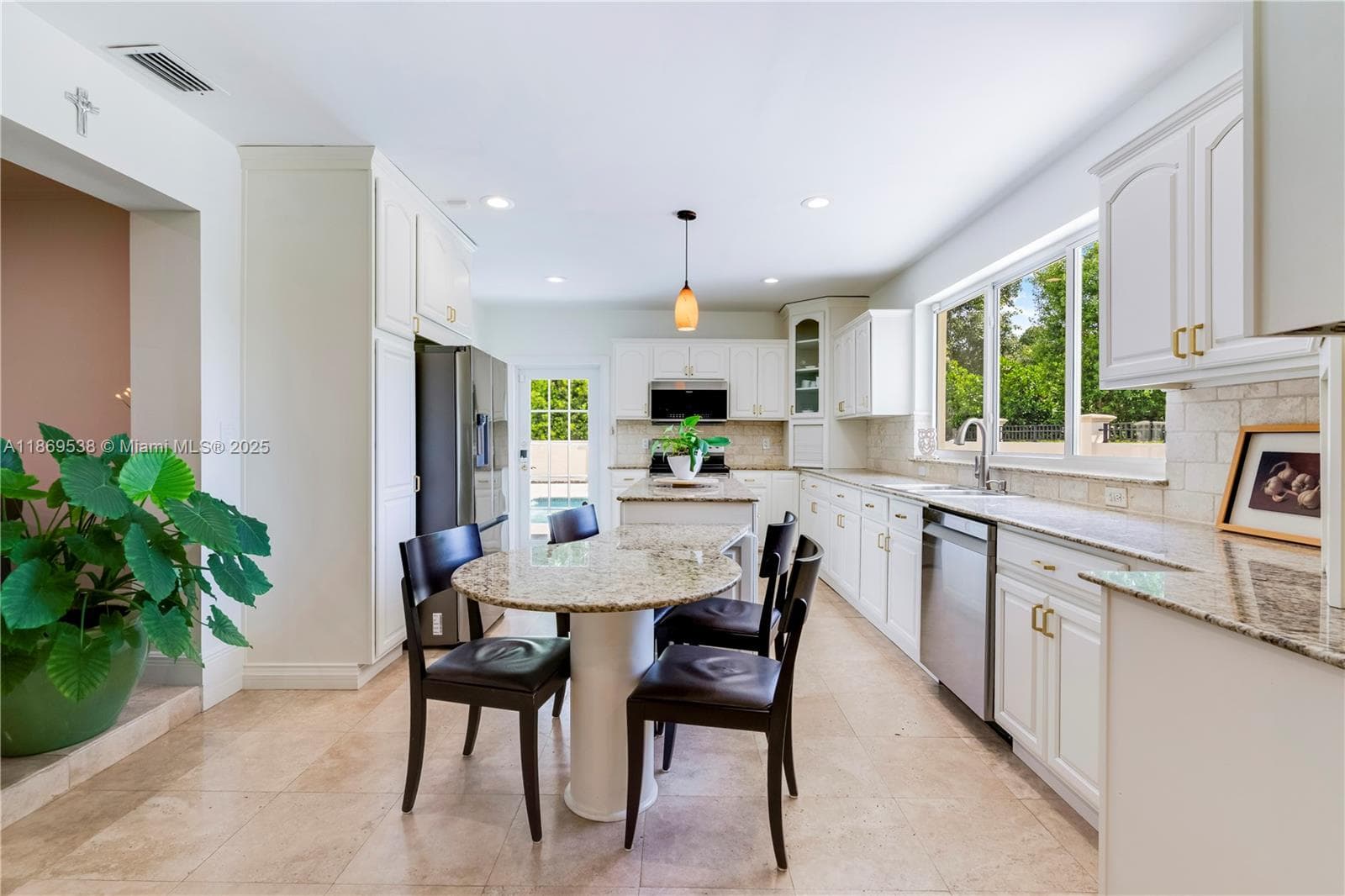 4001 Santa Maria St, Coral Gables FL 33146 — 10