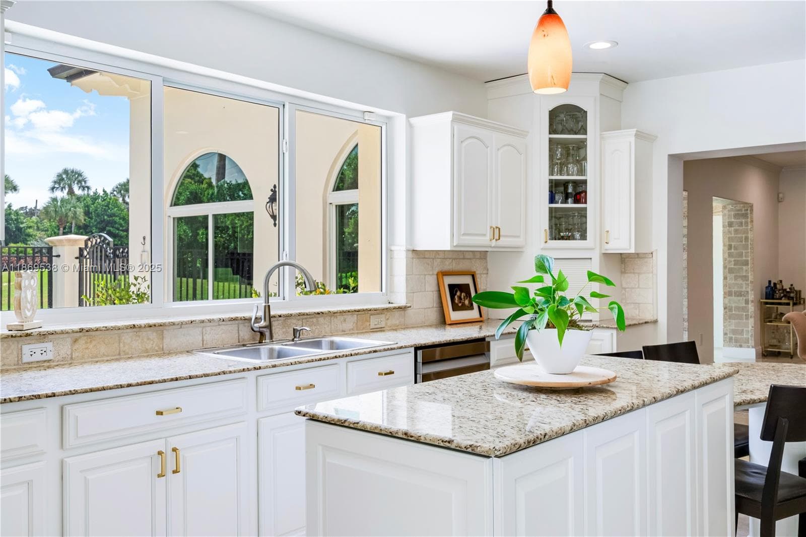 4001 Santa Maria St, Coral Gables FL 33146 — 14