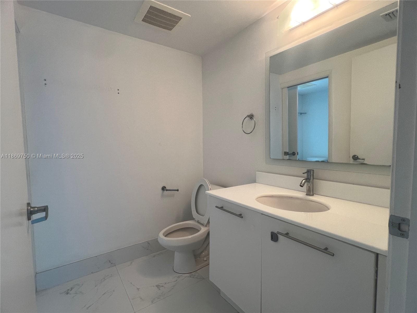 92 SW 3rd St # 3803, Miami FL 33130 — 22