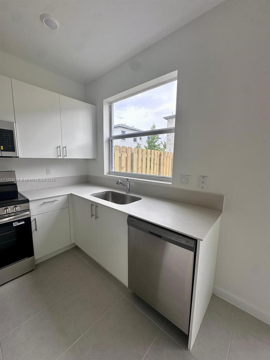 35702 SW 178th Ct # 35702, Homestead FL 33034 — 19