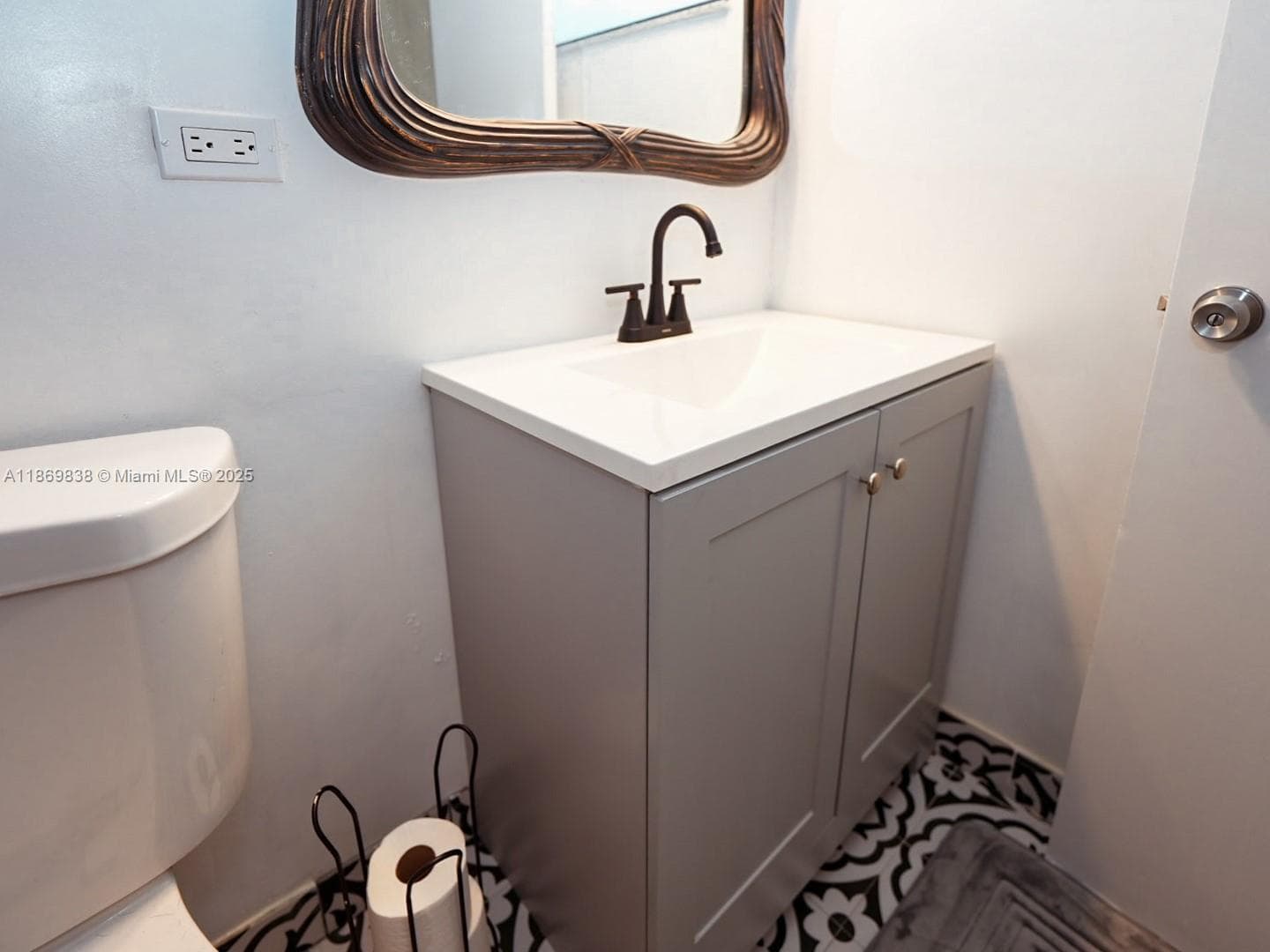 130 S Shore Dr # 3C, Miami Beach FL 33141 — 12