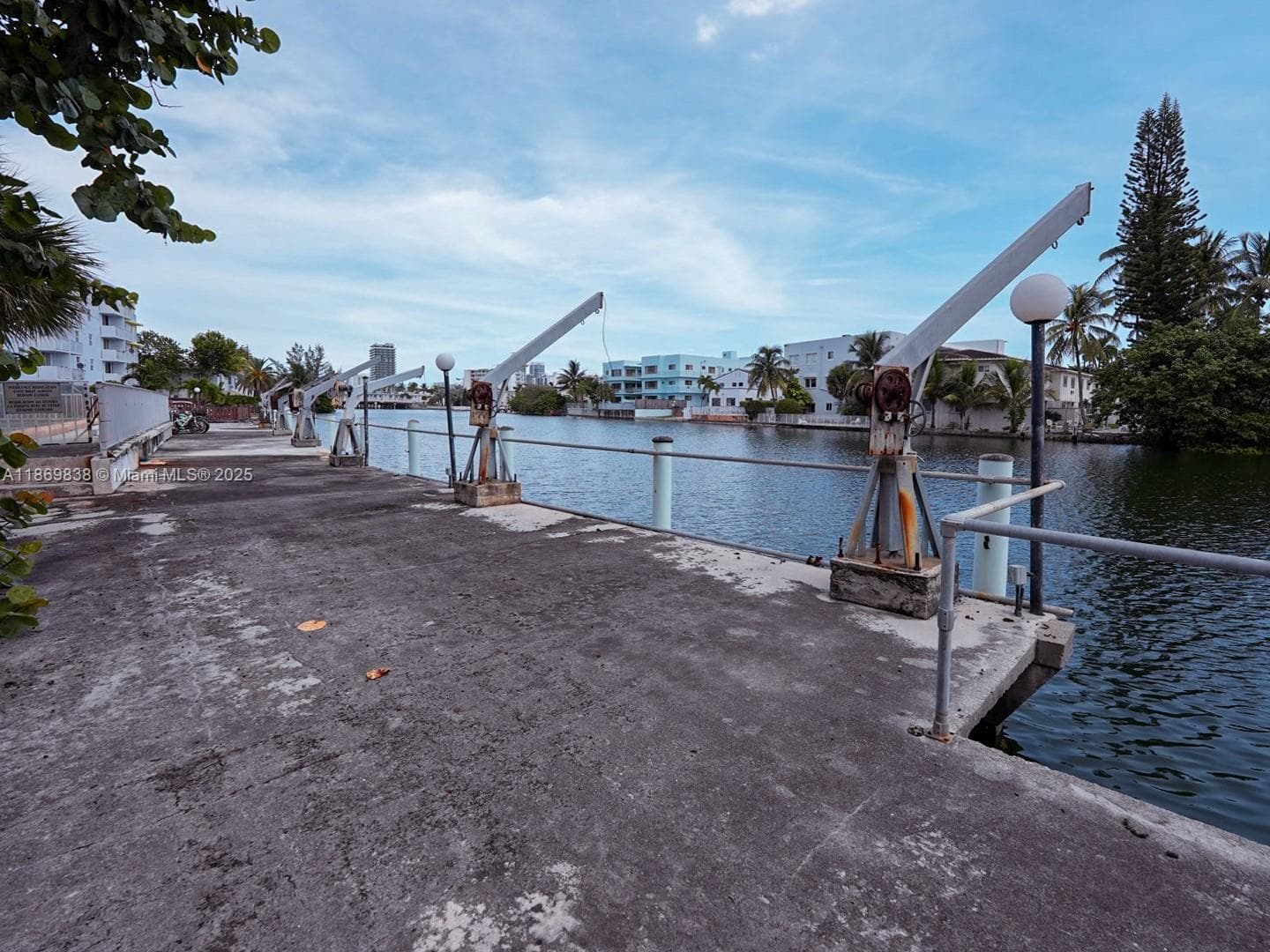 130 S Shore Dr # 3C, Miami Beach FL 33141 — 22