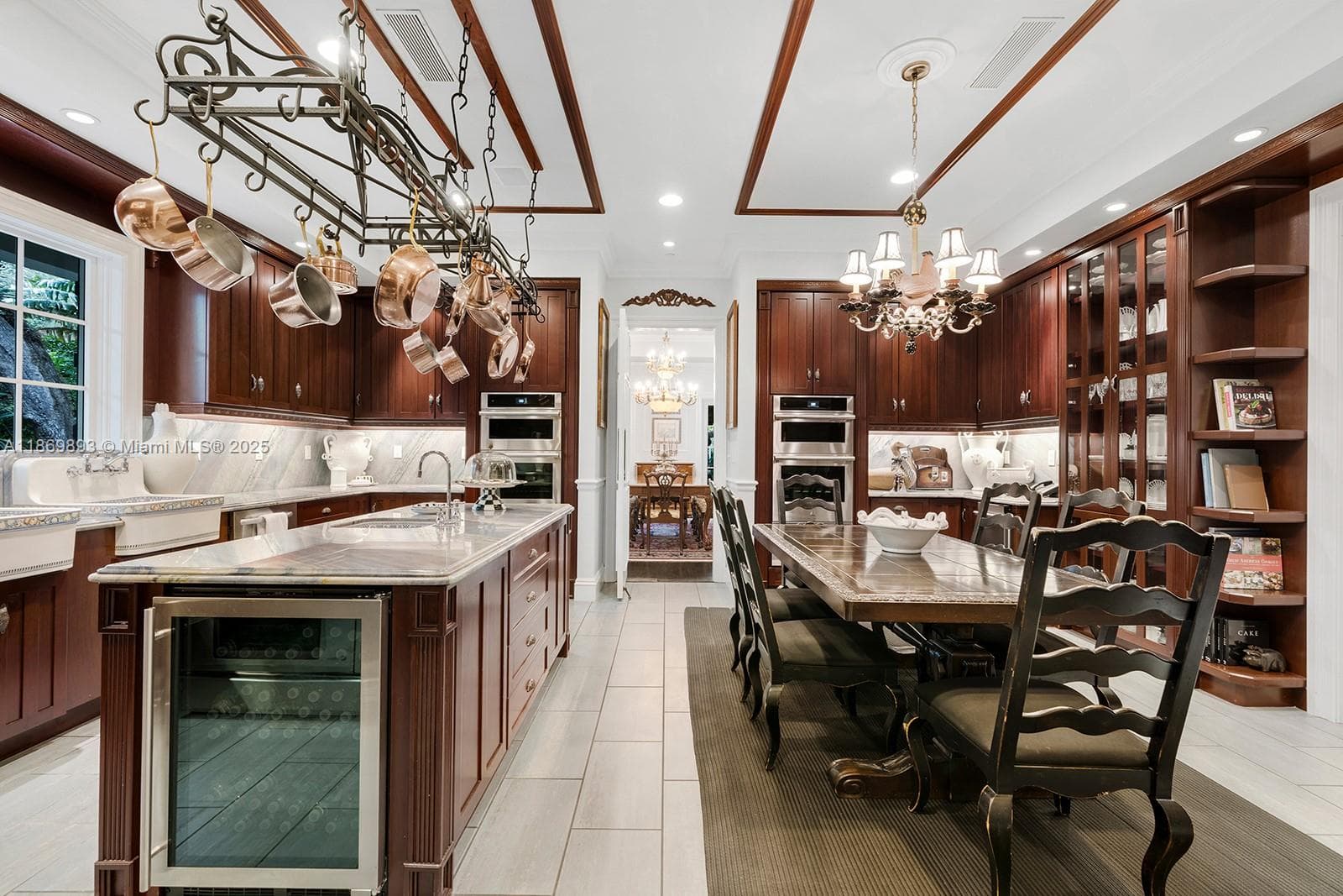 612 Sunset Dr, Coral Gables FL 33143 — 18