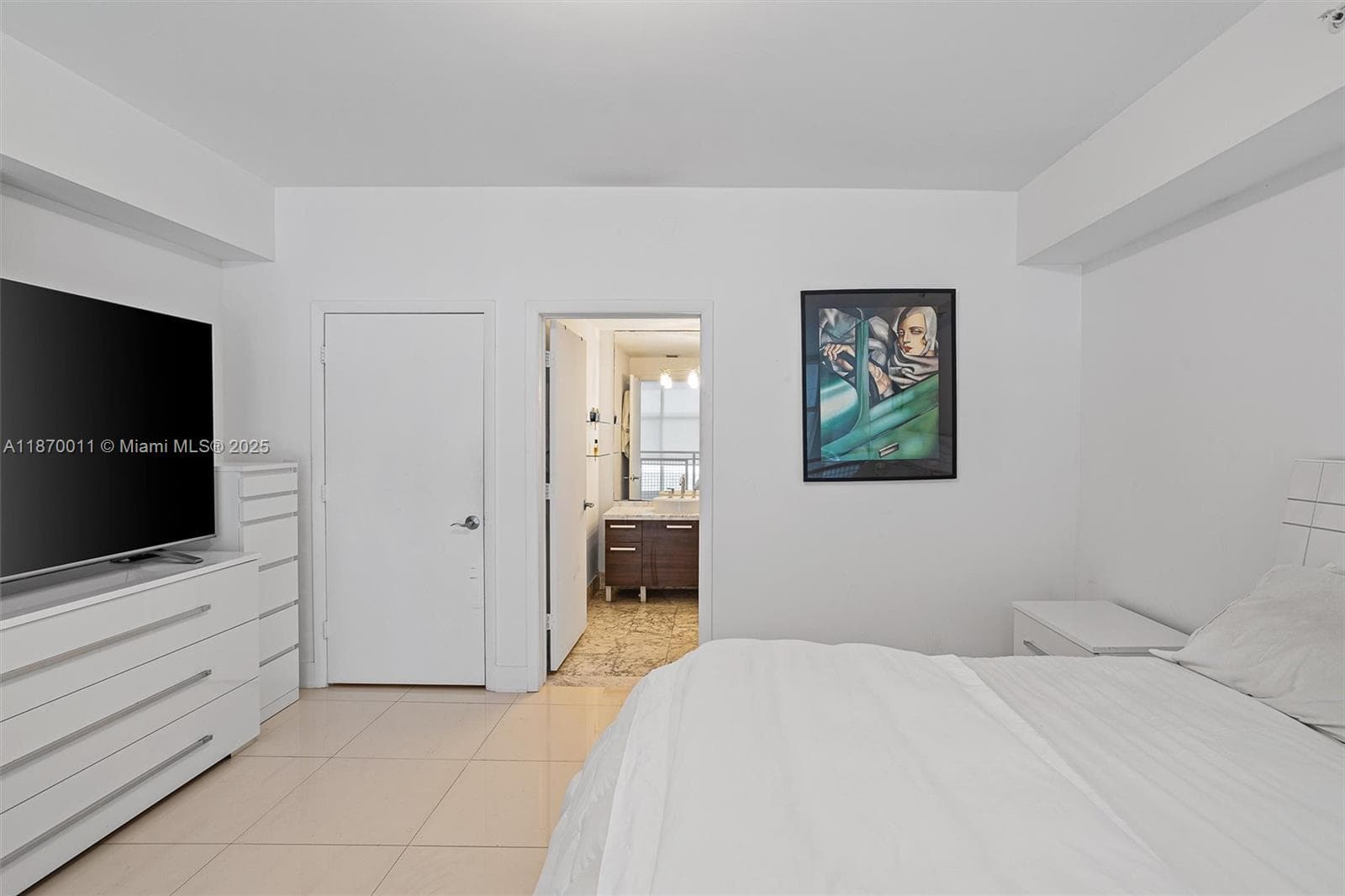 253 NE 2 ST # 626, Miami FL 33132 — 14