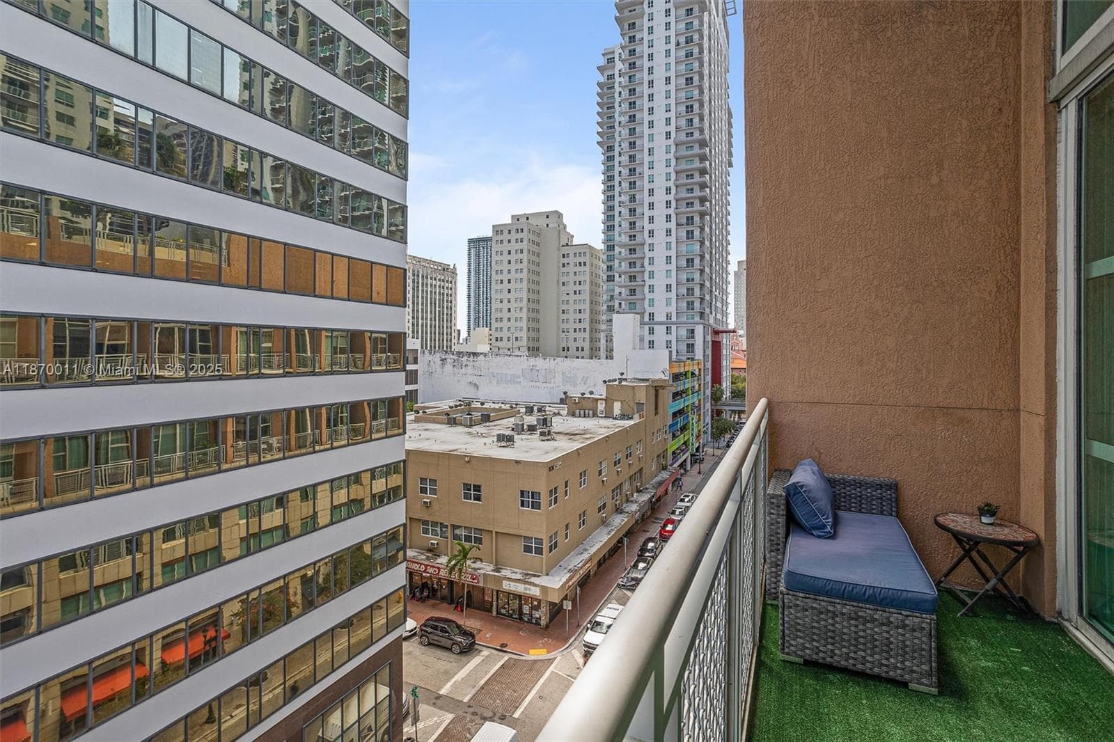 253 NE 2 ST # 626, Miami FL 33132 — 11