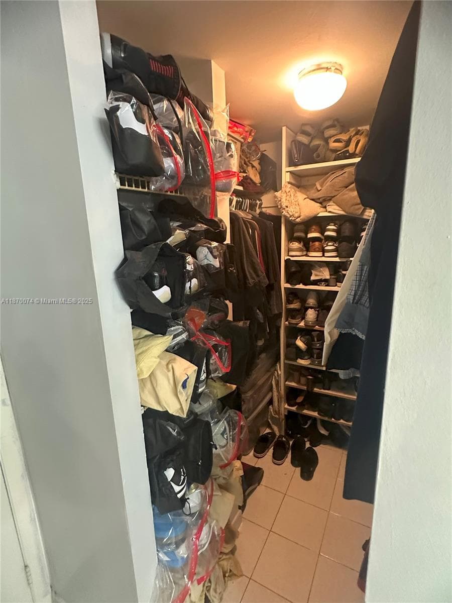 20335 W Country Club Dr # 2502, Aventura FL 33180 — 32