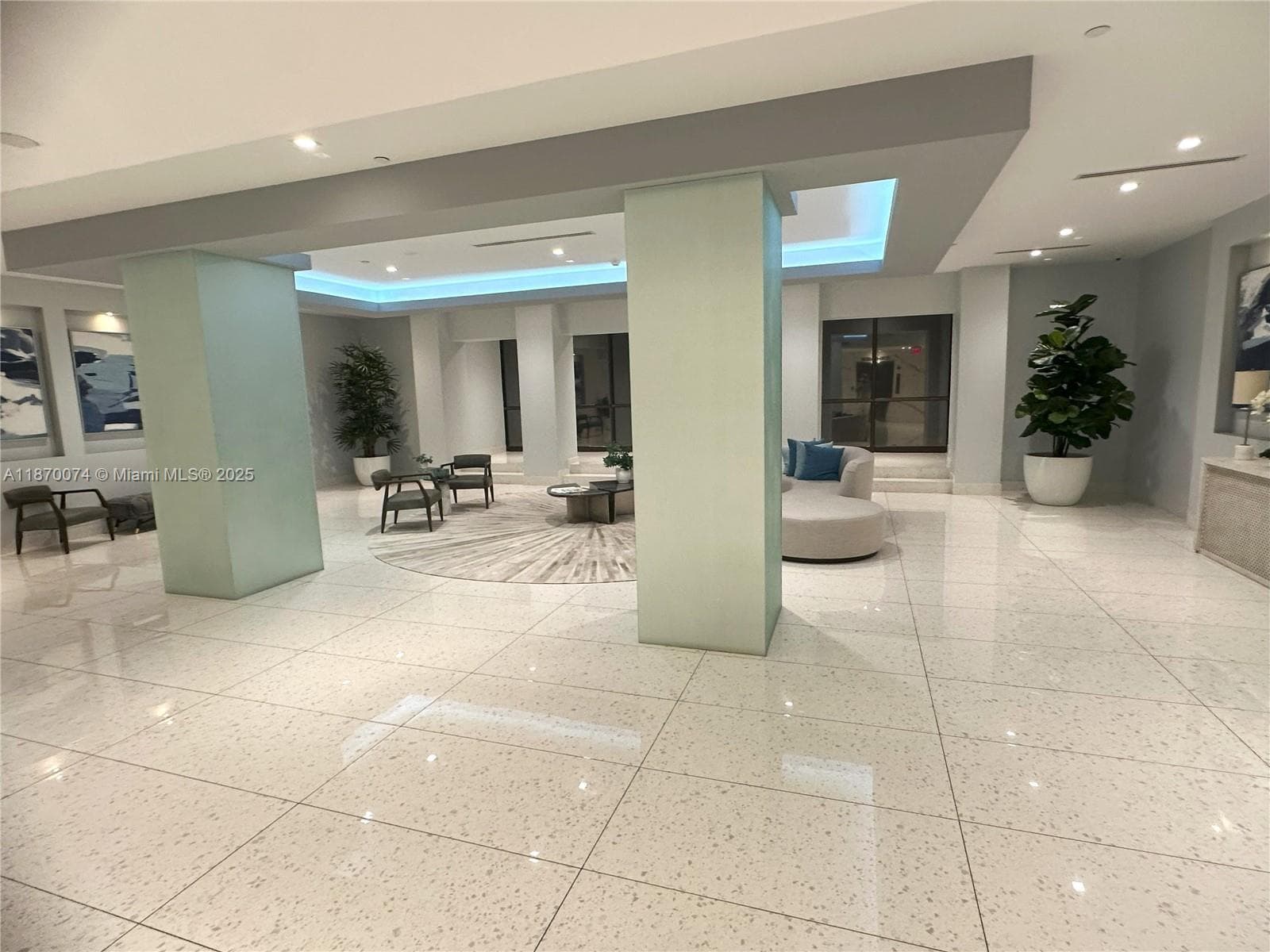 20335 W Country Club Dr # 2502, Aventura FL 33180 — 1