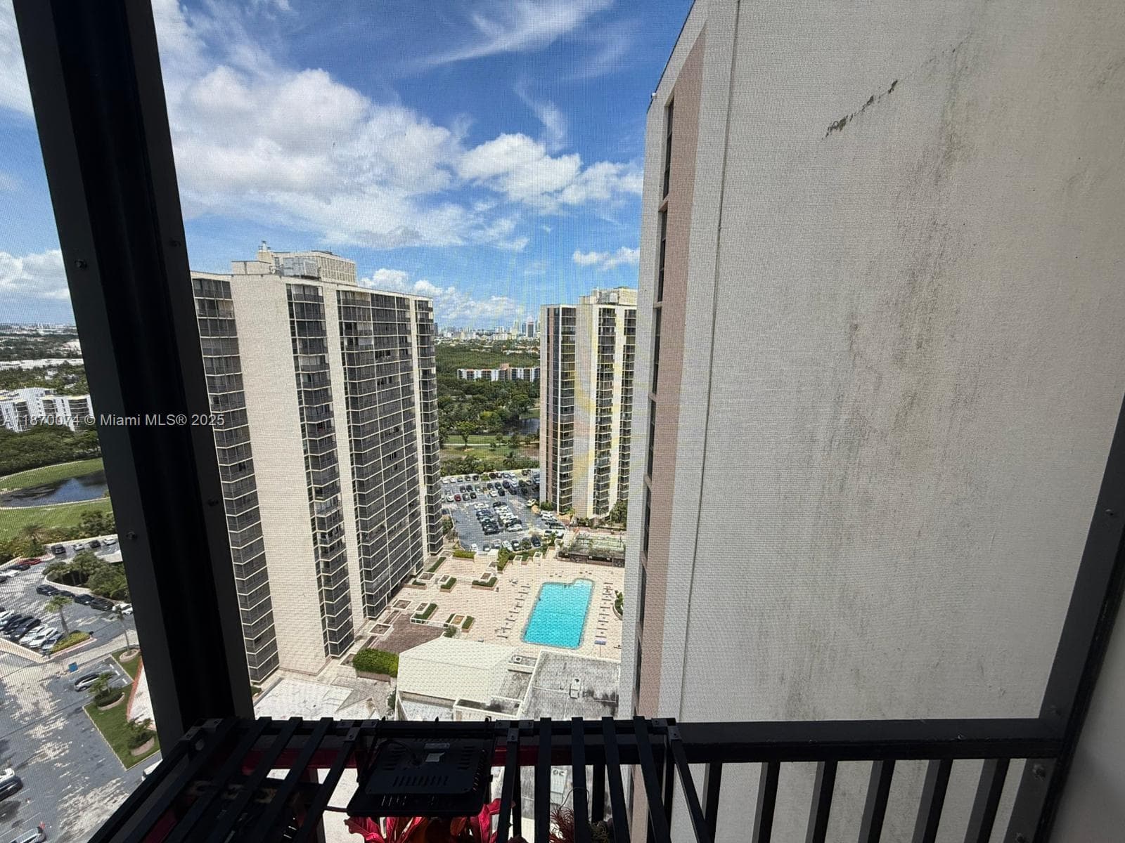 20335 W Country Club Dr # 2502, Aventura FL 33180 — 21