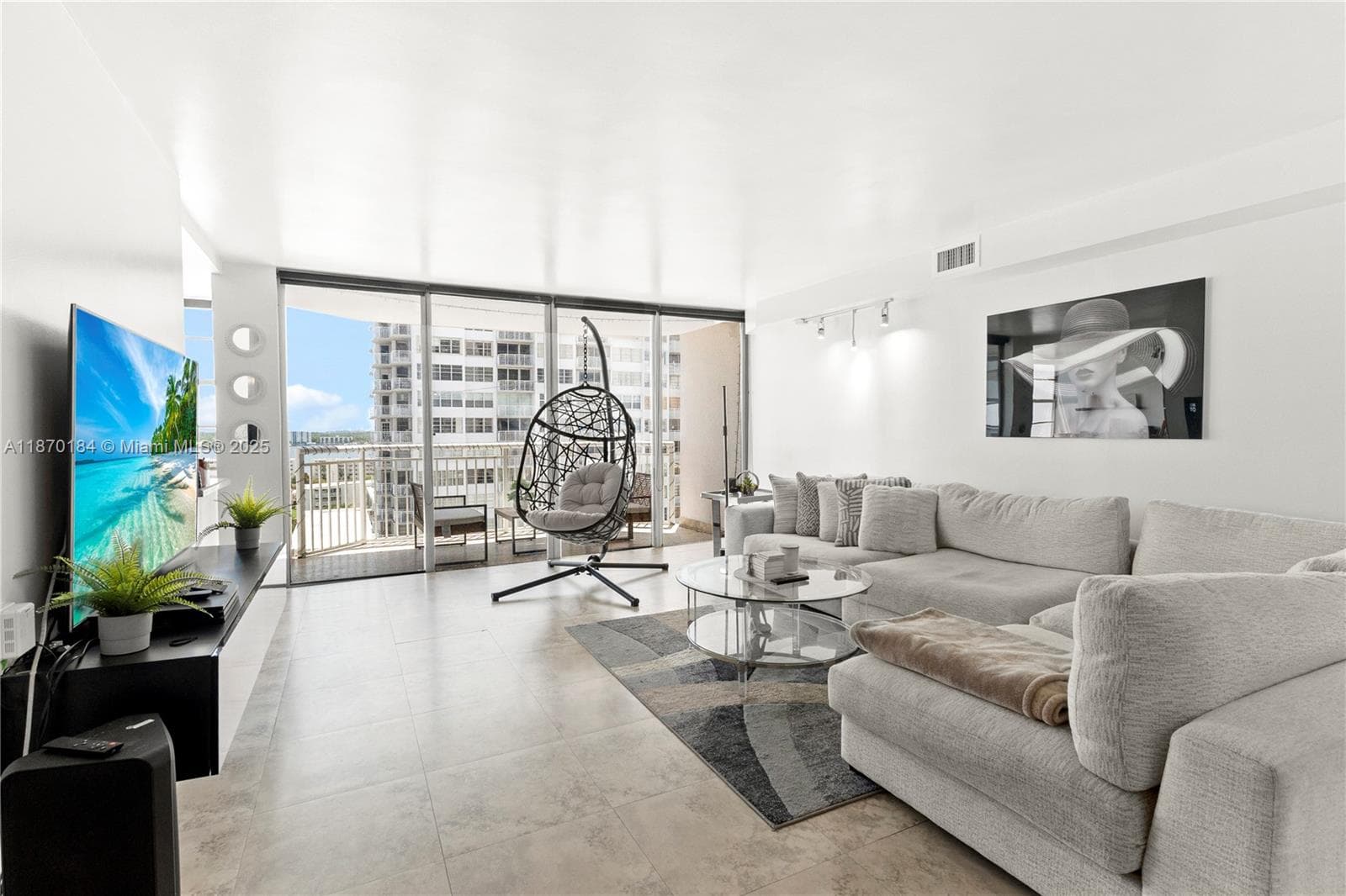 18071 Biscayne Blvd # 1404, Aventura FL 33160 — 6