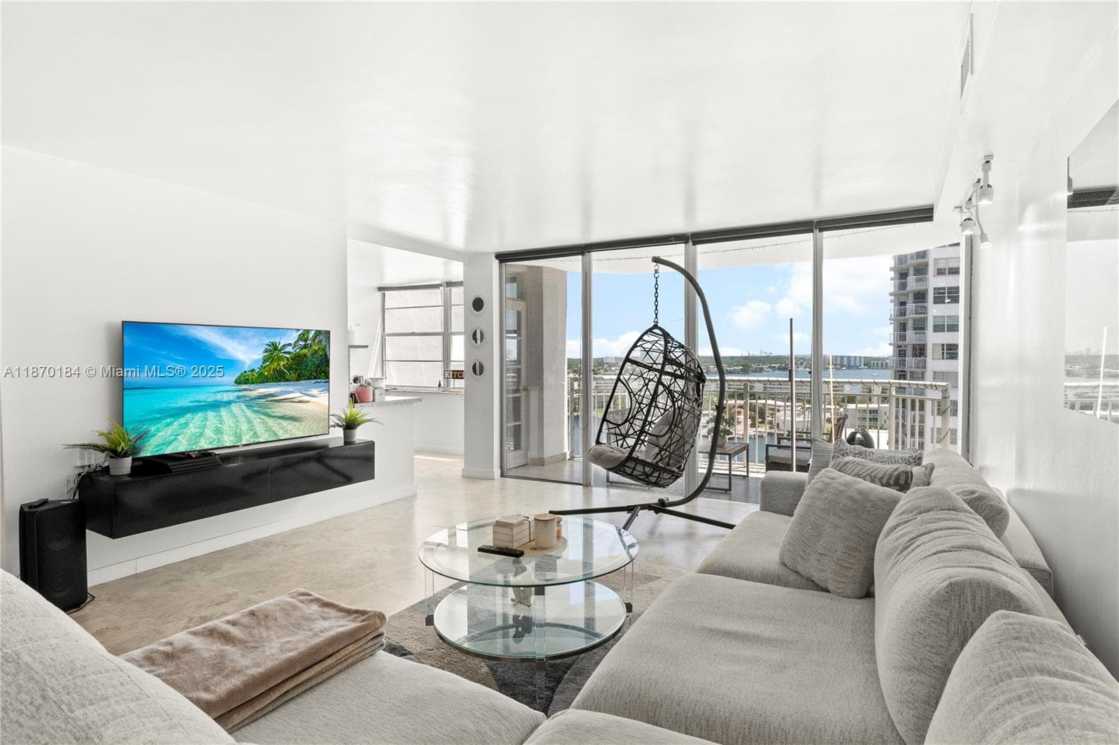 18071 Biscayne Blvd # 1404, Aventura FL 33160 — 7